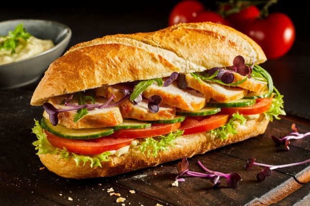 Roast Chicken & Avocado Long roll