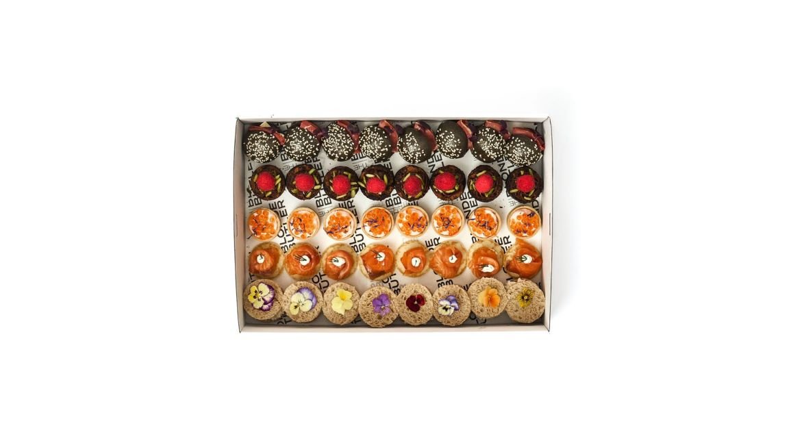 Deluxe Mixed Canape Box