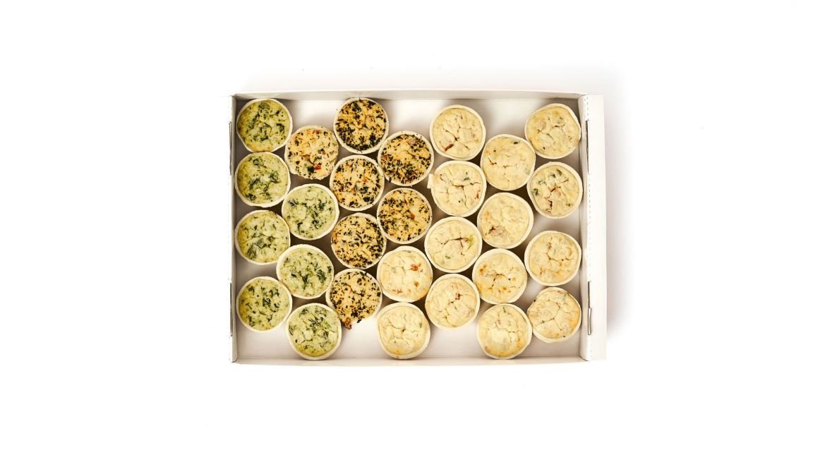 Warm Mixed Quiche - 28 pieces