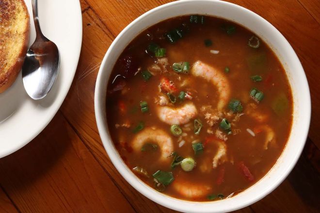 Seafood Gumbo (8-10)