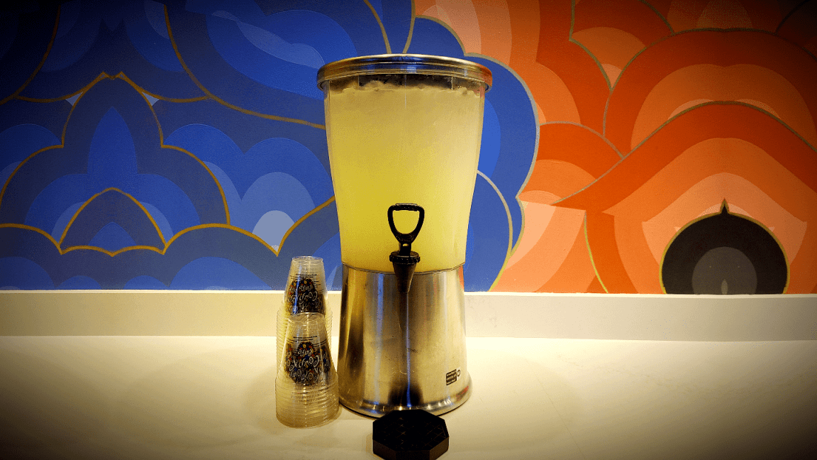 Orange Juice - Medium (serves 24)