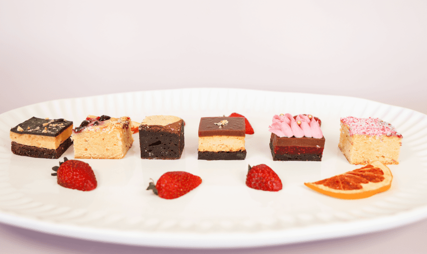 Slices - Assorted Platter (30 Pieces)