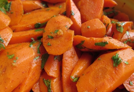 Moroccan Carrot salad bowl