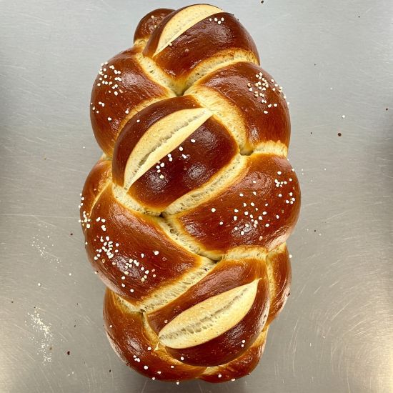 Pretzel Challah (Large)