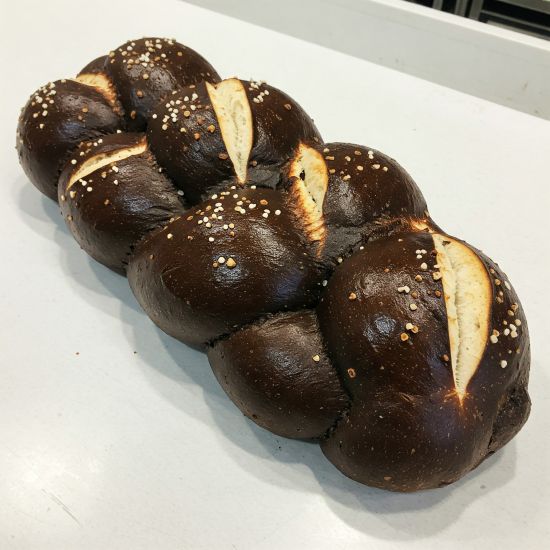 Challah, Got Kosher Pretzel Kiddush