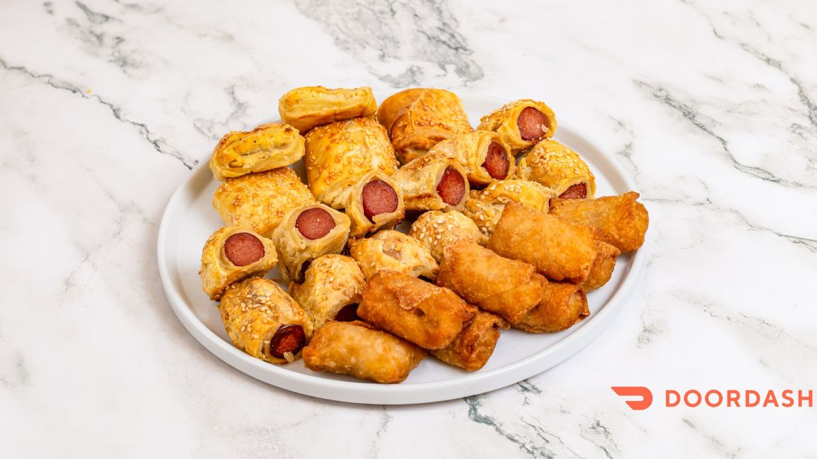 Party Mix of Egg Rolls, Borekas & Franks in Blanks