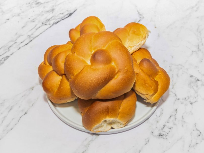 Water Challah Rolls (6-Pack)
