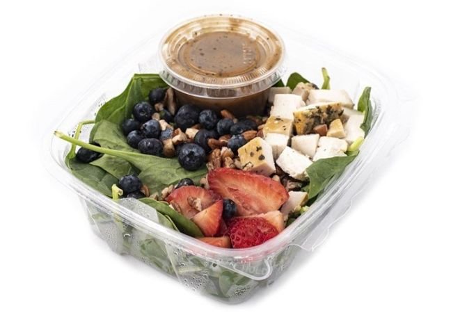 Spinach & Berry Salad with Grilled Chicken