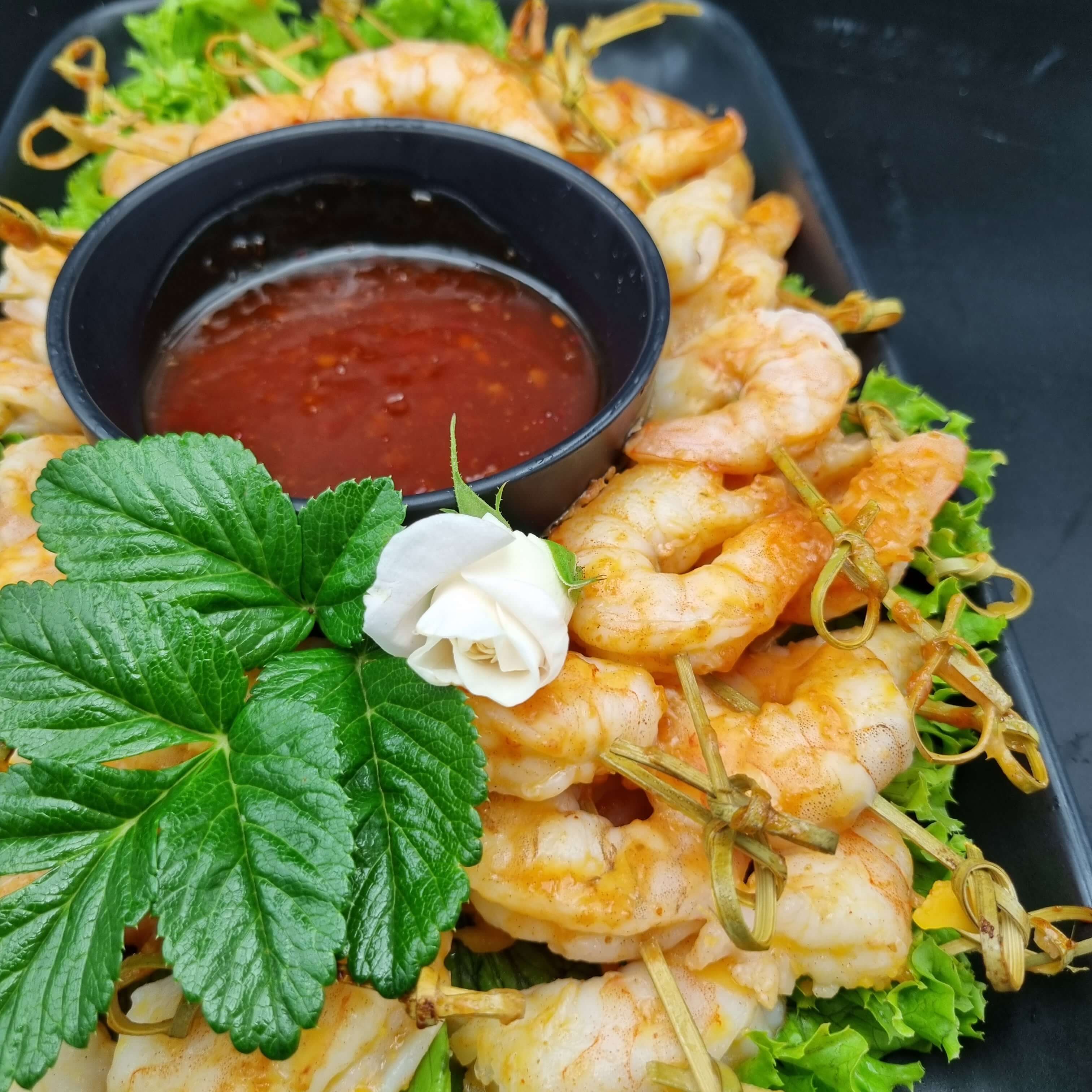 Prawns With Sweet Chilly Dipping Sauce