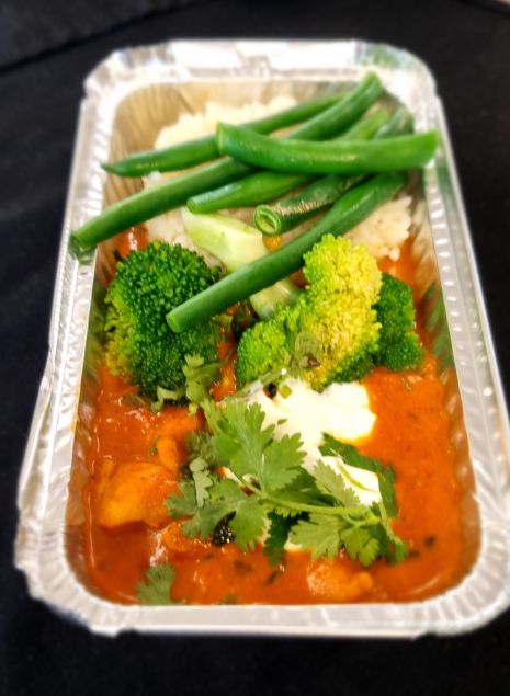 Ready Made Meals -  Thai Chicken Curry  RIce    Small 10 x 16 cm   serves 1/ 2