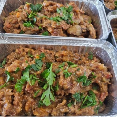 Ready Made Meal - Beef Bourguignon serves 2, 20 x 14 