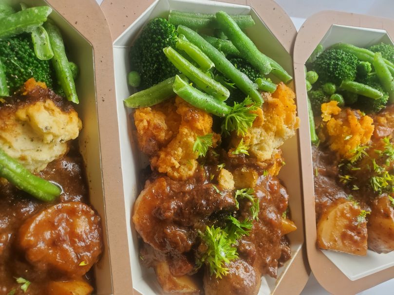 Ready Made Meals- English Beef Stew with Dumplings and Vege (Micro)