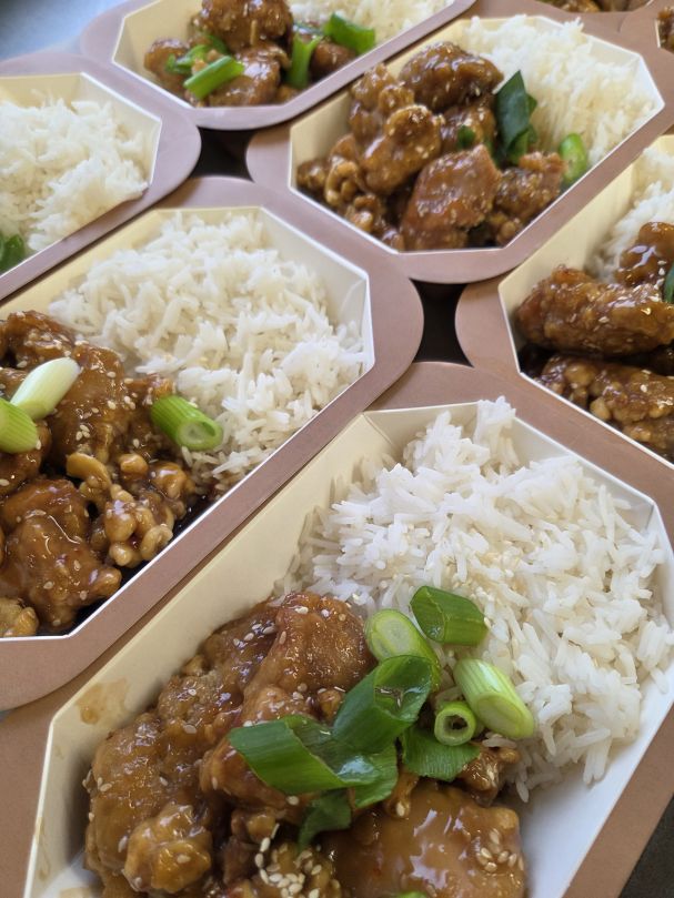 Sticky Honey and Walnut Chicken with Rice - Micro