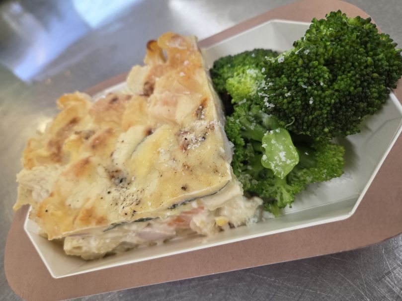 Chicken, Pasta and Vege bake - Micro