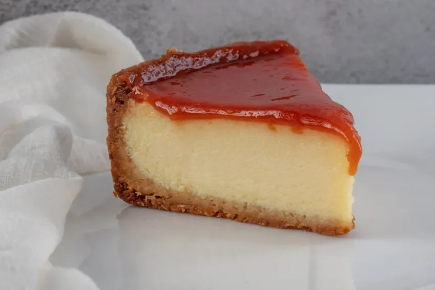 Cheesecake with Guava Jam