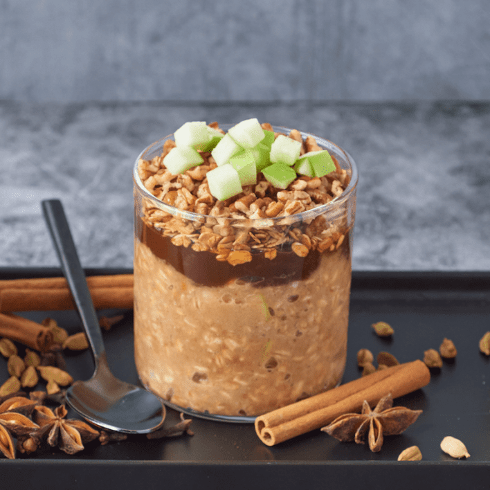 Apple Pie Overnight Oats Pot