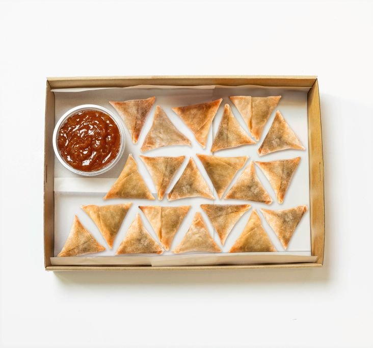 Vegetable Samosa with Spicy Tomato Relish