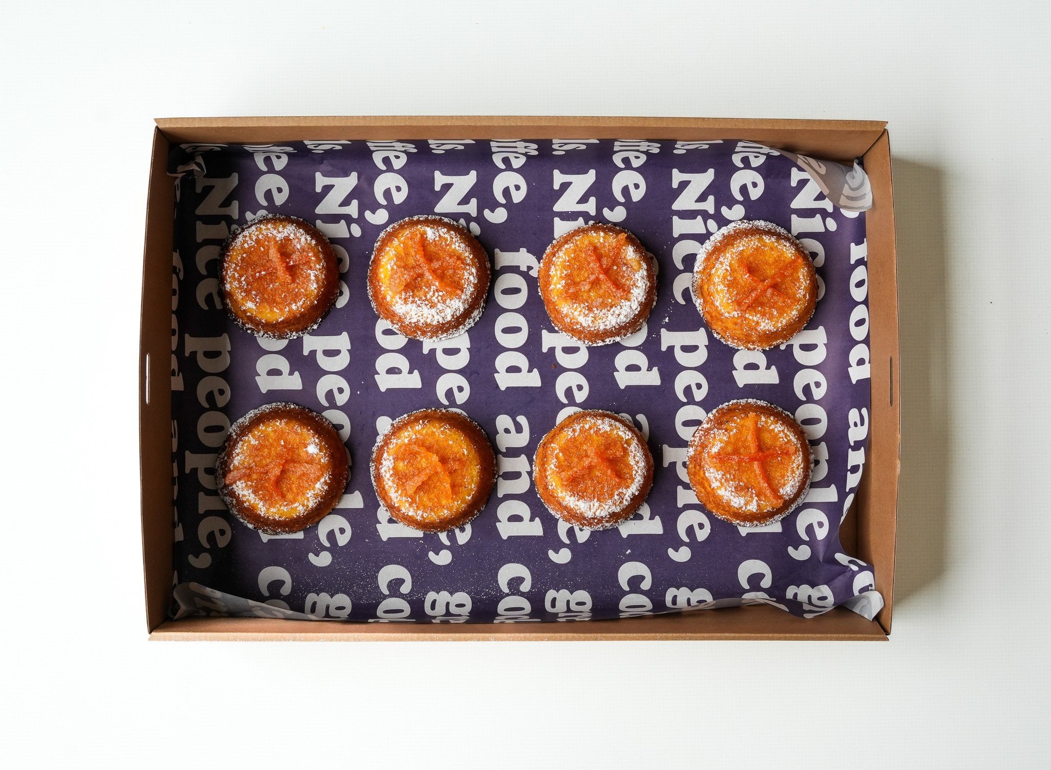 MANDARIN & ALMOND CAKES 