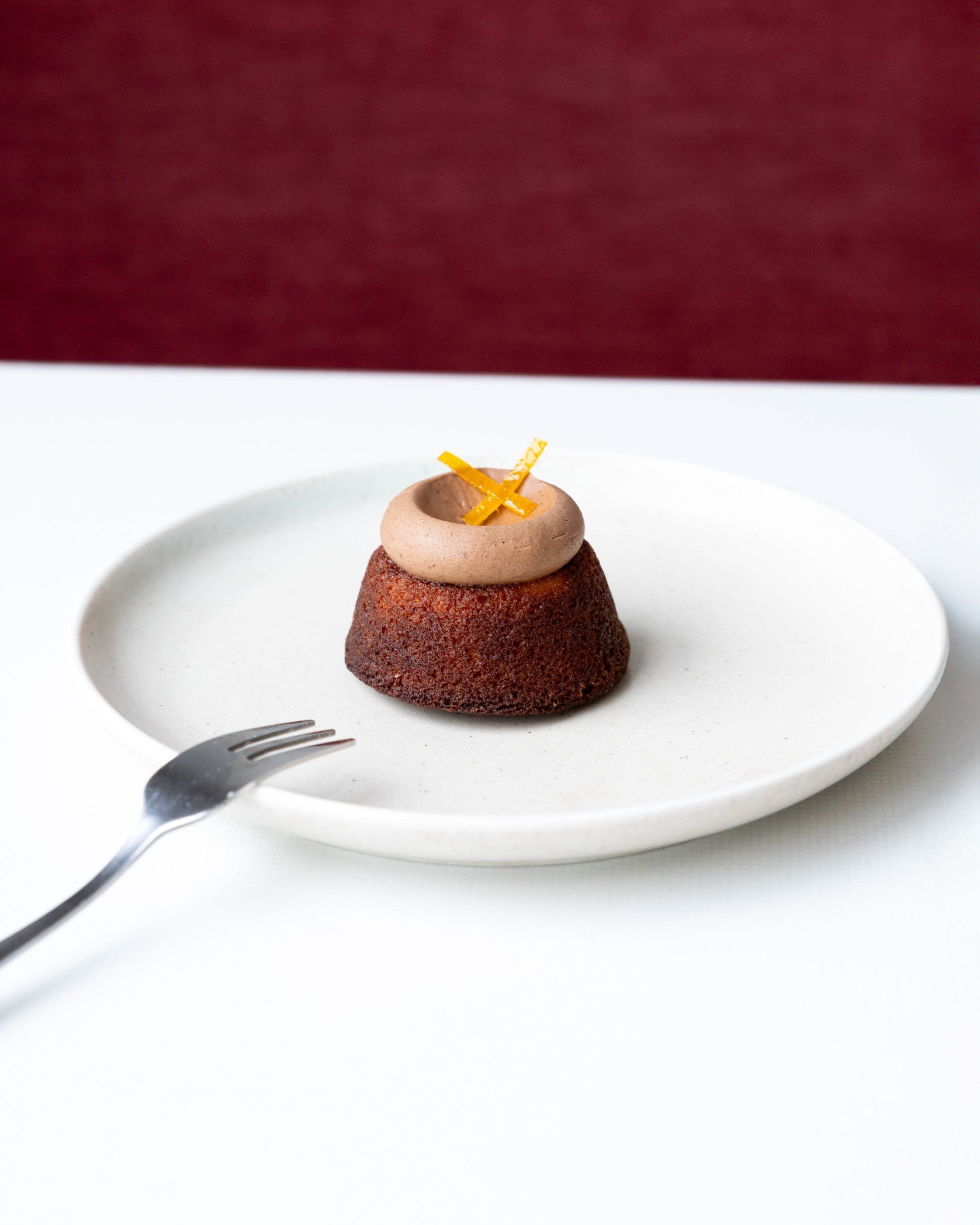 New ORANGE & ALMOND CAKES W/ CHOC FROSTING