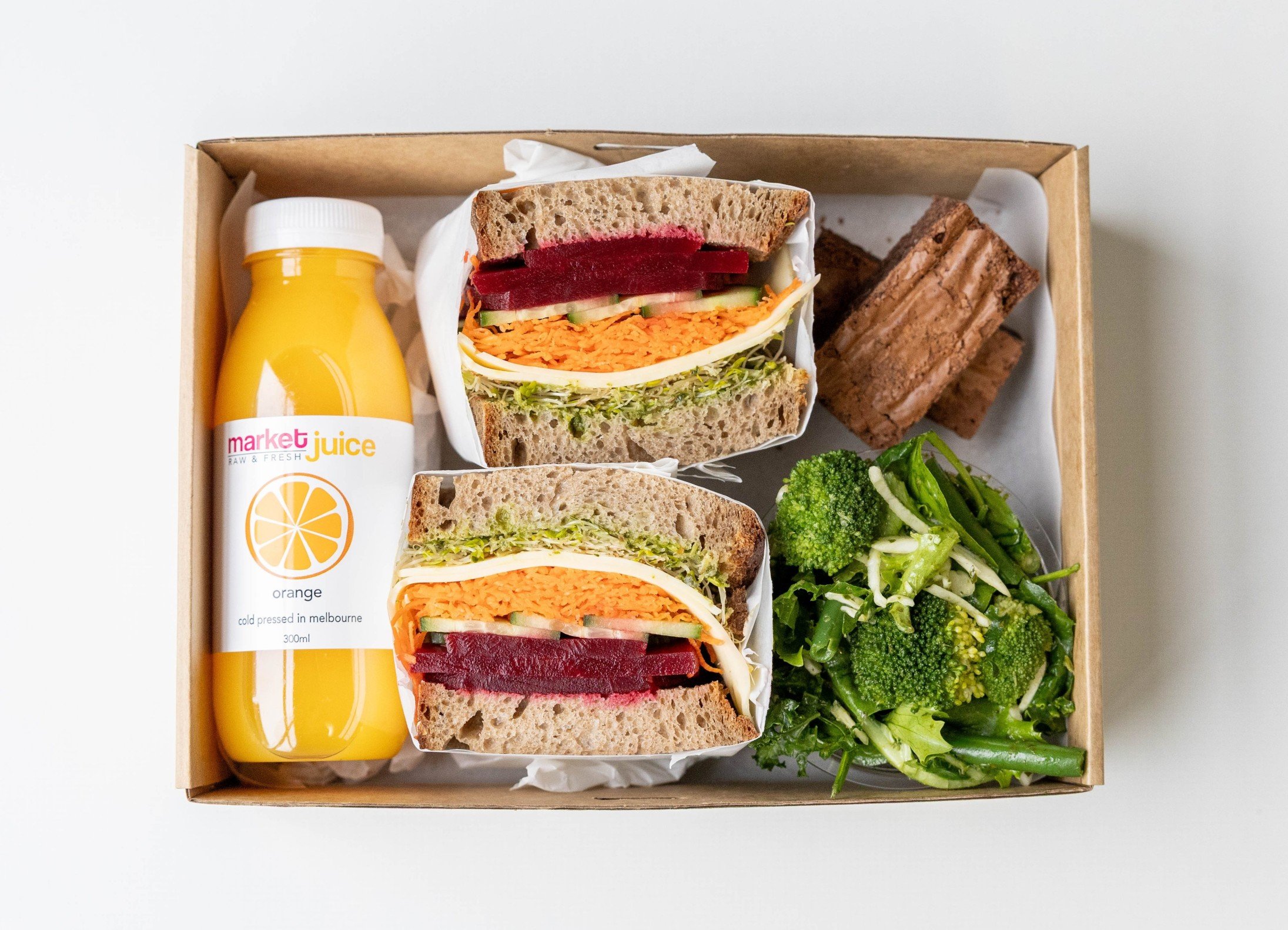 TT's SIGNATURE LUNCH BOX - SALAD SANGA 