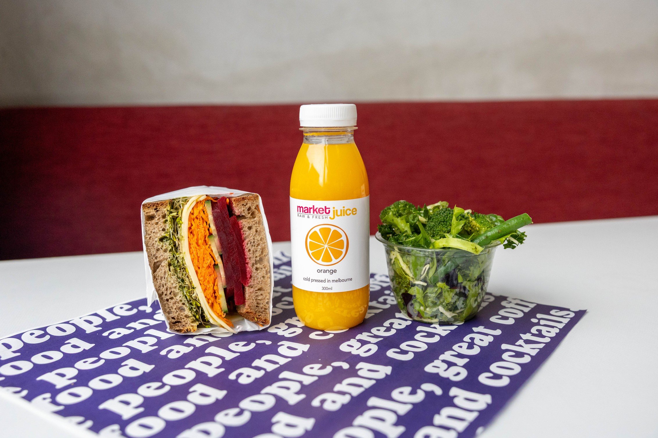 TT's SNACK BOX - SALAD SANGA