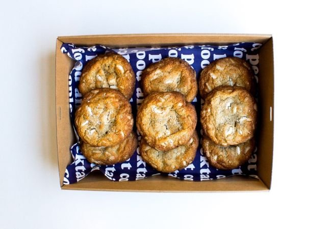 RITZ & WHITE CHOCOLATE COOKIES