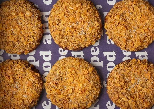 CARAMEL CORNFLAKE COOKIES 