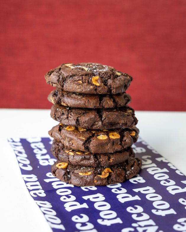 New CHOCOLATE HAZELNUT COOKIES 