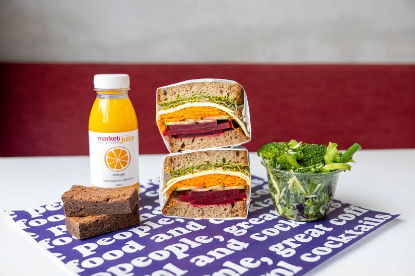 TT's SIGNATURE LUNCH BOX - SALAD SANGA 