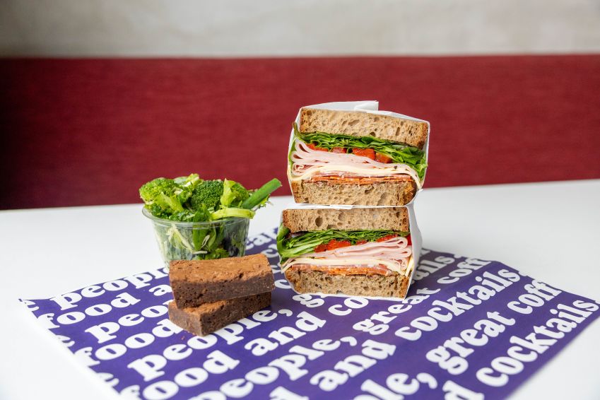 TT's CLASSIC LUNCH BOX - NYC DELI SANGA 