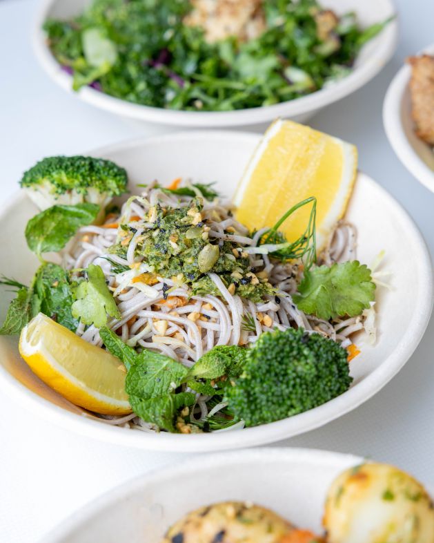 SALAD | SOBA NOODLE, PURPLE CABBAGE & SPICY SATAY 