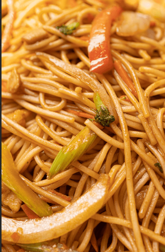 Lo Mein Egg Noodles - Medium Veggie (feeds 4-5)